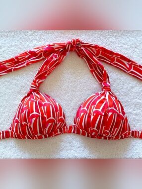 VENUS Goddess Push-Up Halter Bikini Top - Strawberry Field, Size 32B/34A